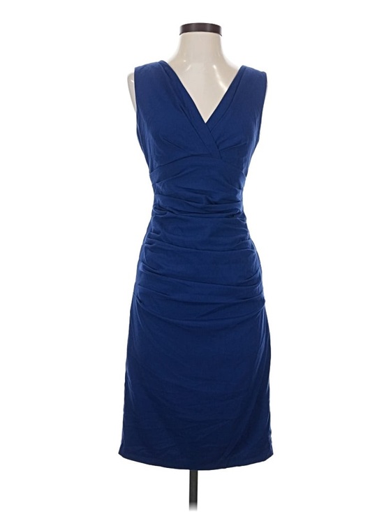 BCBGMaxAzria Dresses & Skirts - BCBGMaxAzria Royal Blue Ruched V-Neck Midi Sheath Dress
